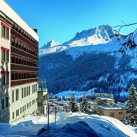 Mountain מלון 2*