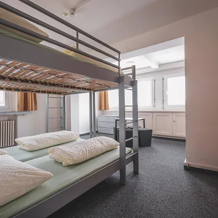 Mountain 2* ארוזה