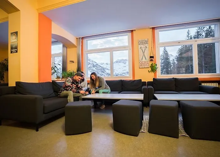 Mountain 2* أروسا