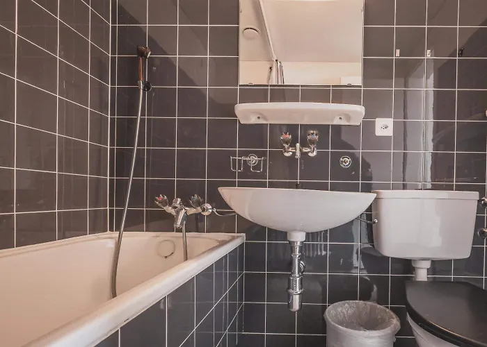 Mountain فندق أروسا